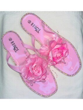 Rouge Helium Women’s Pink Sandals wRhinestone Trim and Flower Size 8.5